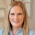 Julie  Nollkamper  profile image